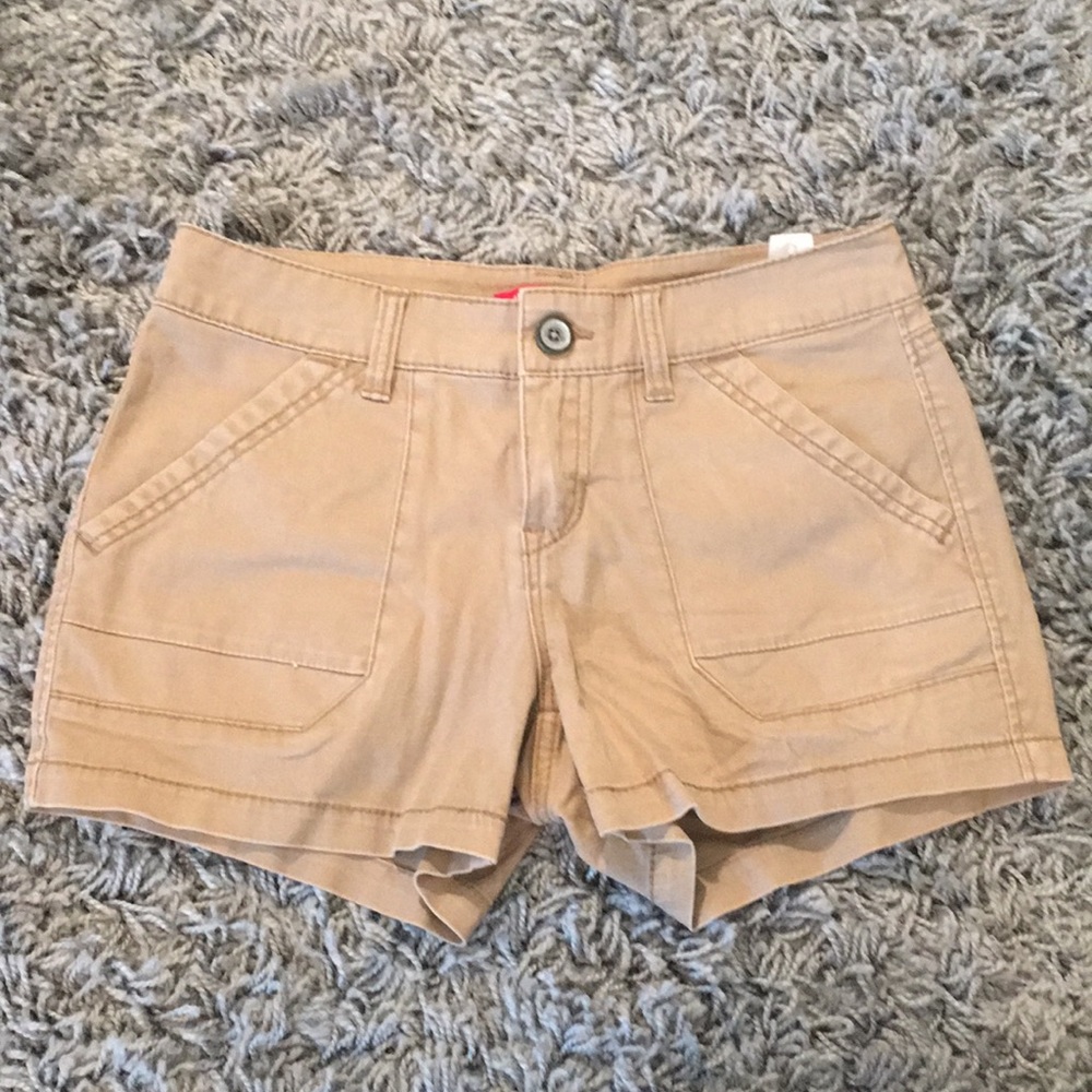 NWOT Unionbay khaki shorts